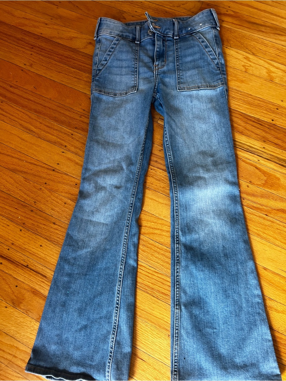 NWOT Girls Blue Flared Jeans with Front Patch Pockets Size 9-10